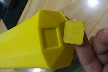 橡胶粘接用胶如何选择-聚力橡胶快干胶可以一试